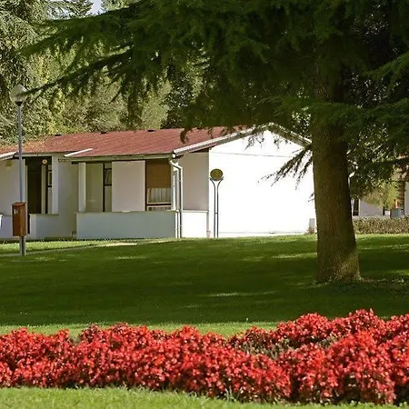 Park Plava Laguna Villa *