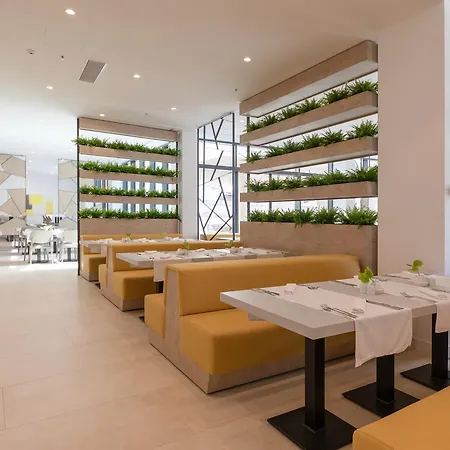 Park Plava Laguna * Porec